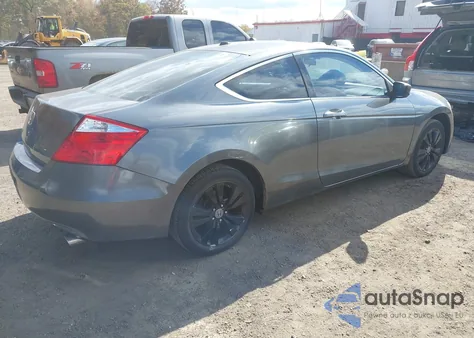 2010 Honda Accord 2.4 Ex-L z USA, uszkodzony, nr VIN 1HGCS1B83AA009904